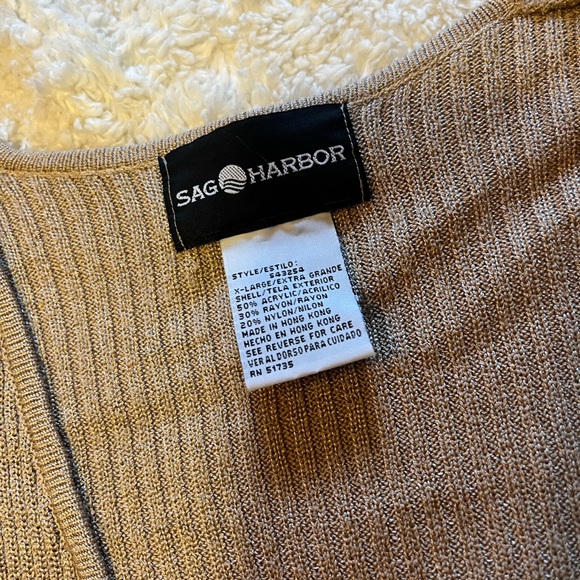 Sag Harbor 1990’s Sweater Set - Picture 9 of 11